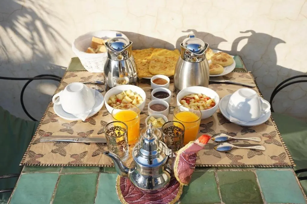 Riad Basma Fes - Tranquil Getaway 0*,
